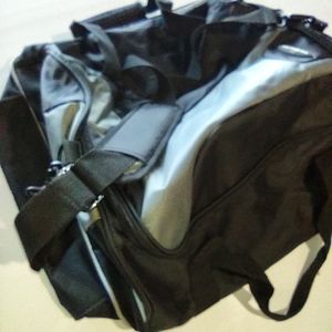 Samsonite duffle bag